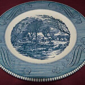 Currier & Ives Blue-Royal Crown Logo-Dinner